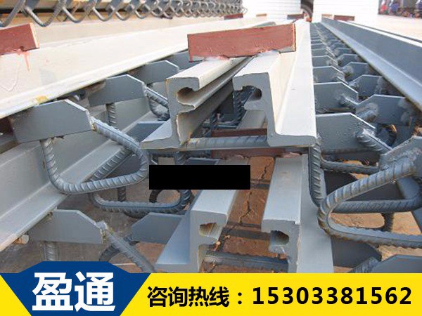 GQF-Z型橋梁伸縮縫.jpg GQF-Z型橋梁伸縮縫.jpg